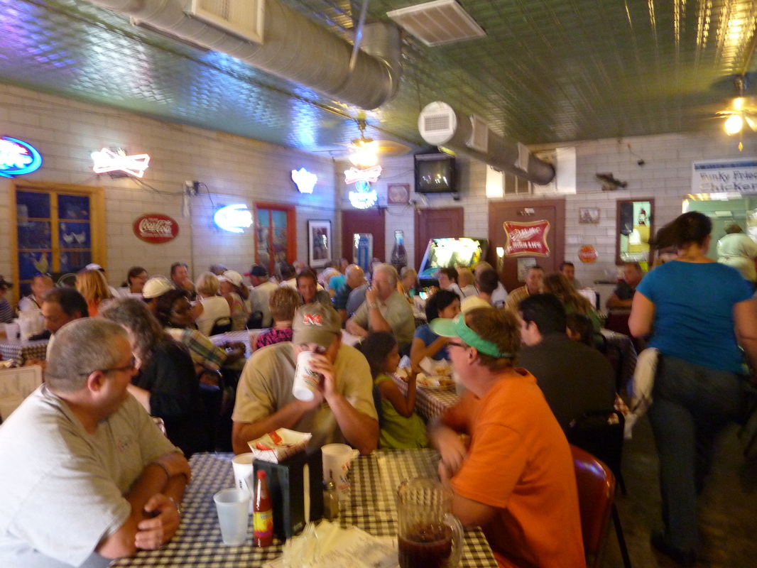 Best Food Memphis The Best Fried Chicken in the World Gus s Chicken 